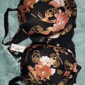 Torrid skull bra. 46xB